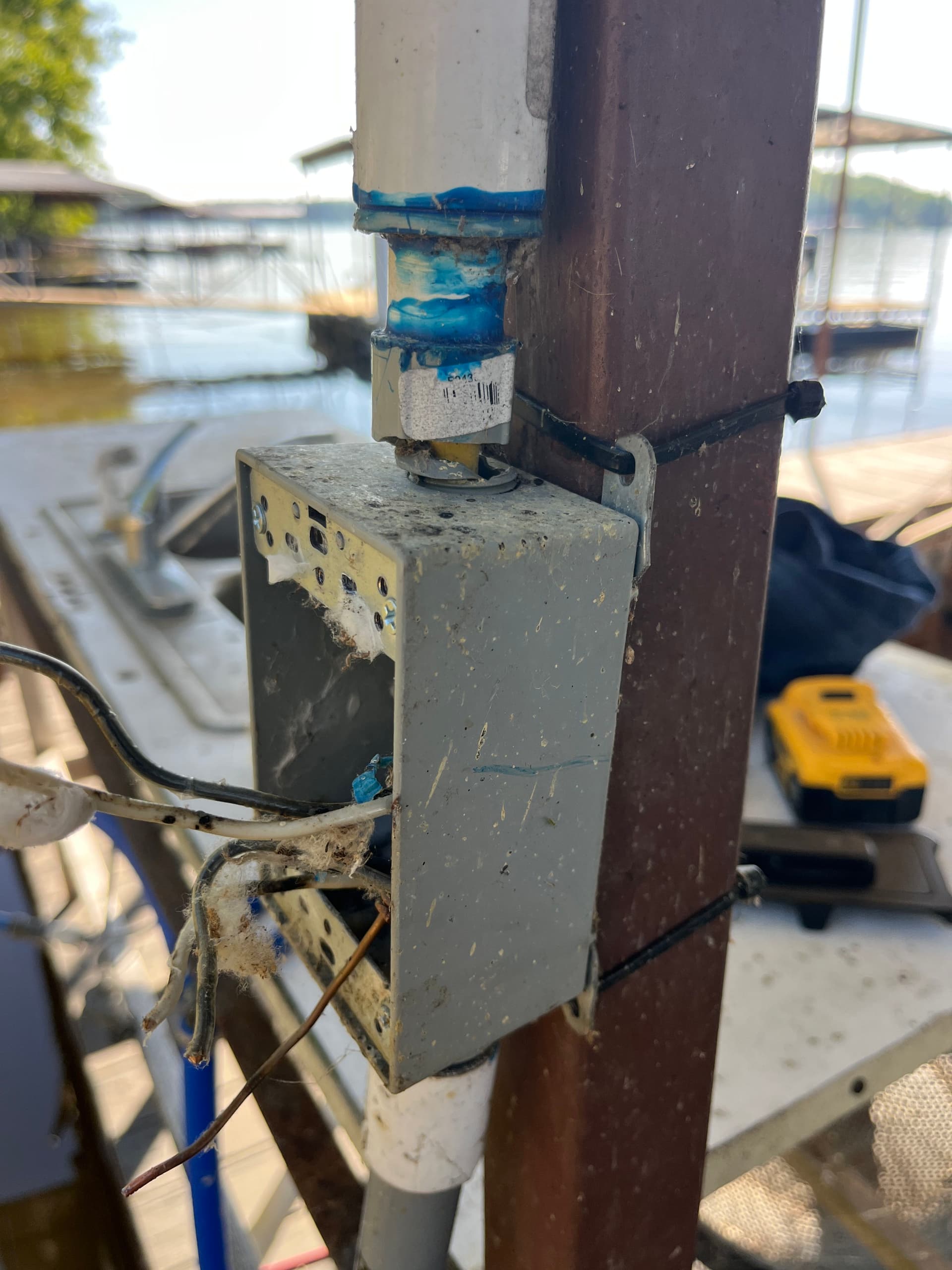 Gallery photos for Dock Electrical Torn Out and Rewired From the Ground Up: Image #4