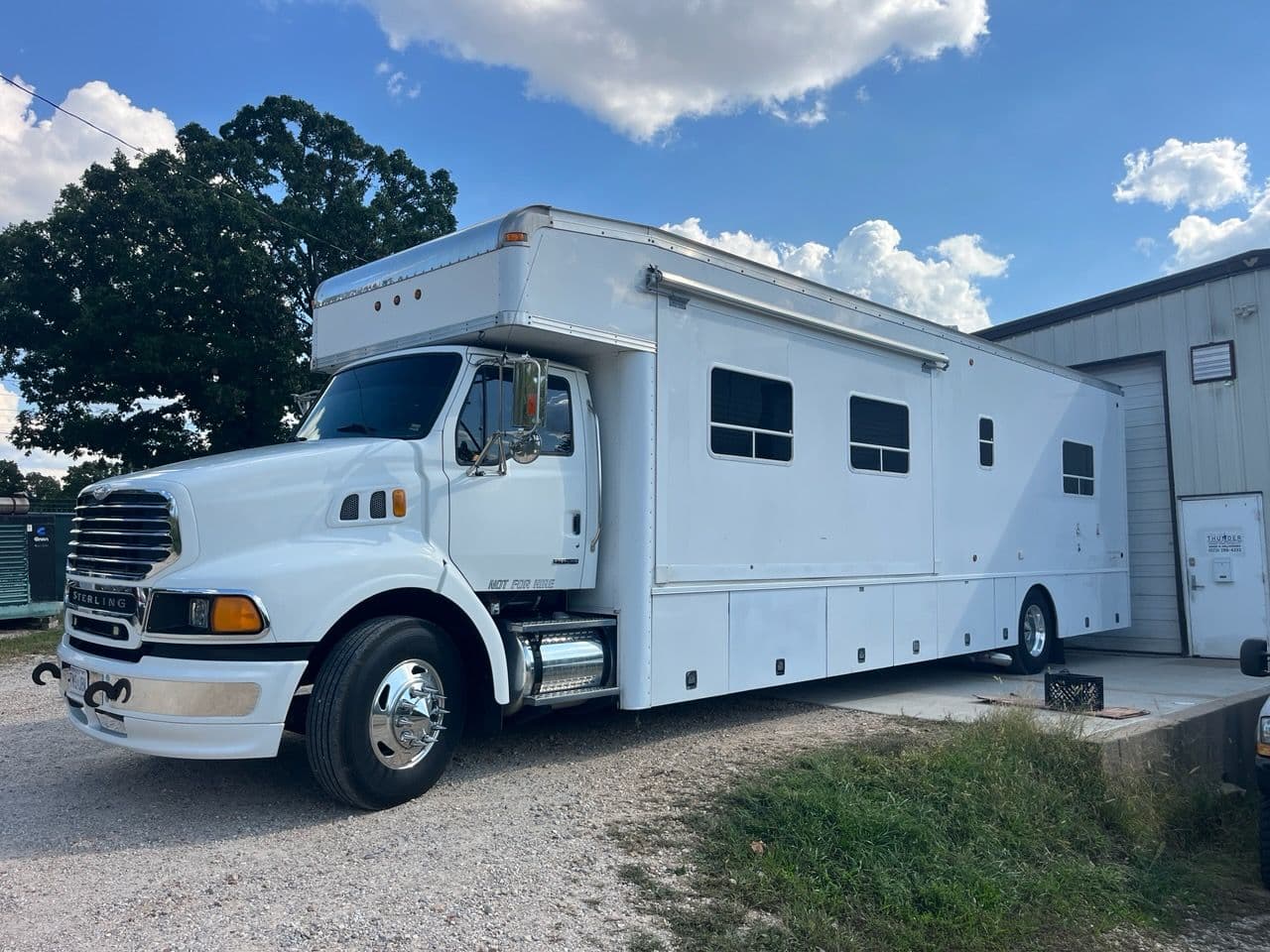 Gallery photos for Reliable RV Power Solutions With Our Generator Repair Service: Image #1