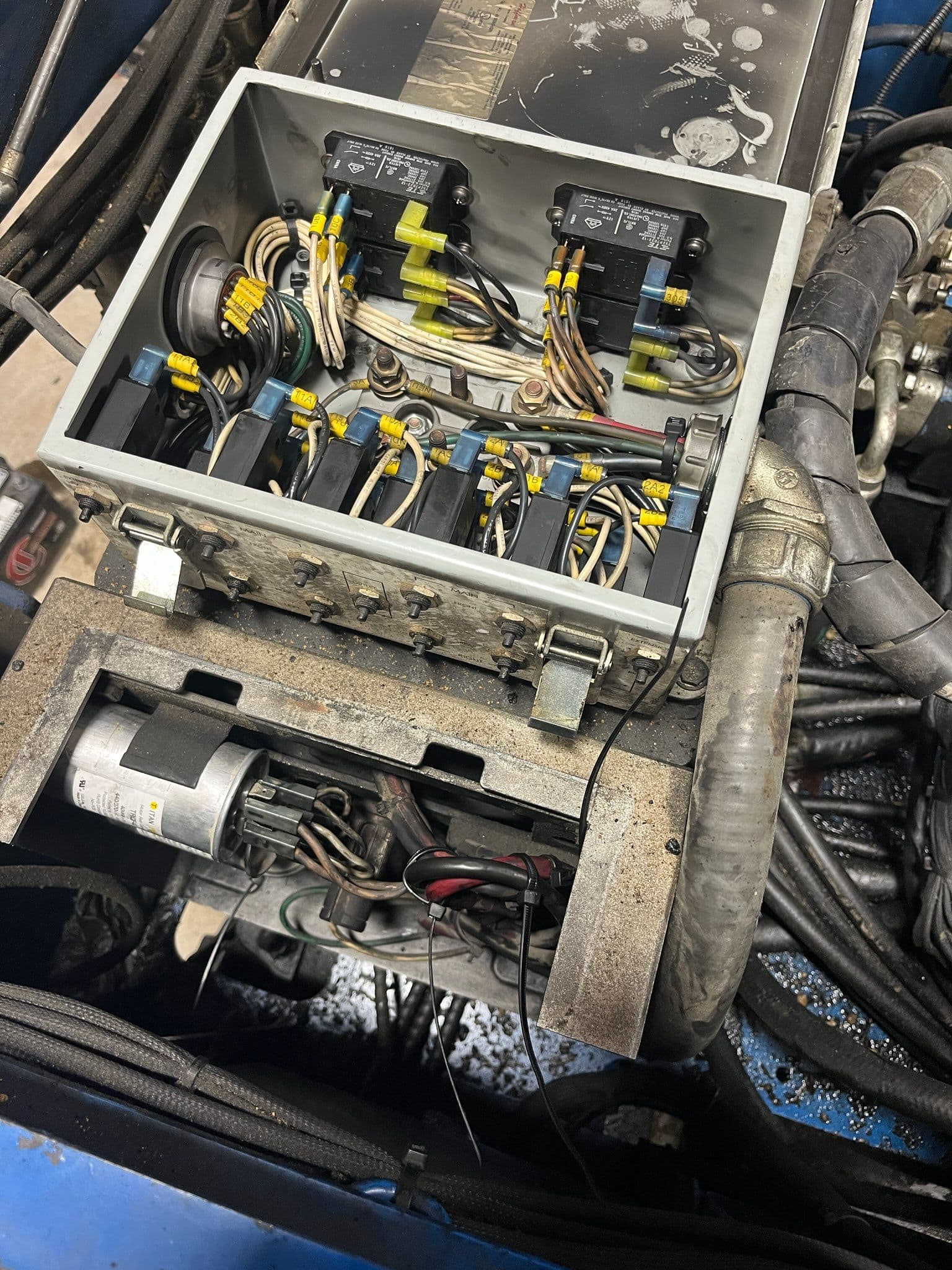 Generator Tune-Up for Asphalt Pavers image